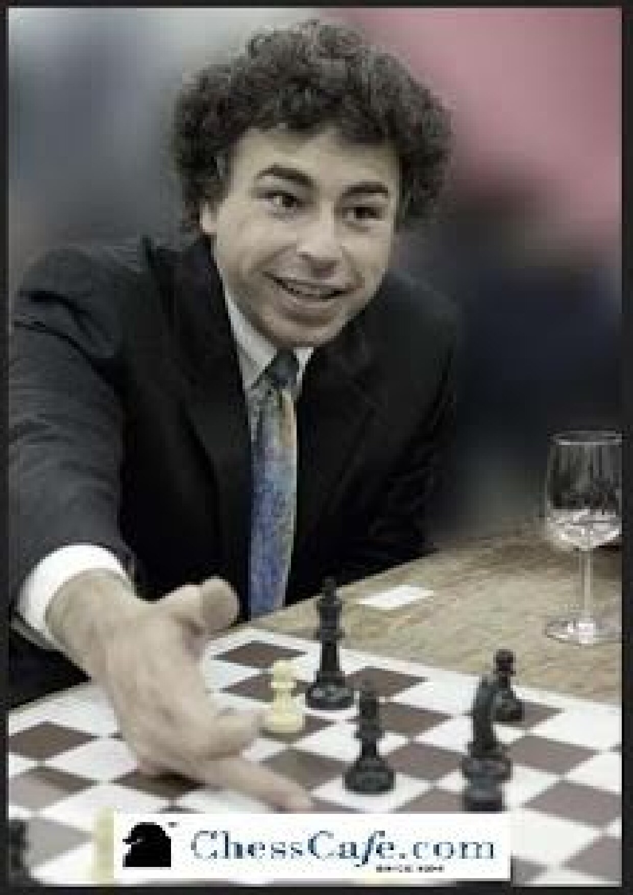 Yasser Seirawan - ChessCafe Column